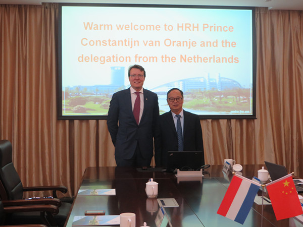 file.php?cmd=download&id=3091384