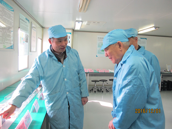 file.php?cmd=download&id=3075544