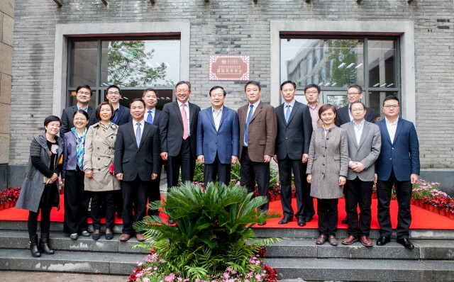 file.php?cmd=download&id=2875195